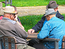 Проживающим на Крайнем Севере пенсионерам оплатят поездку на отдых за границей