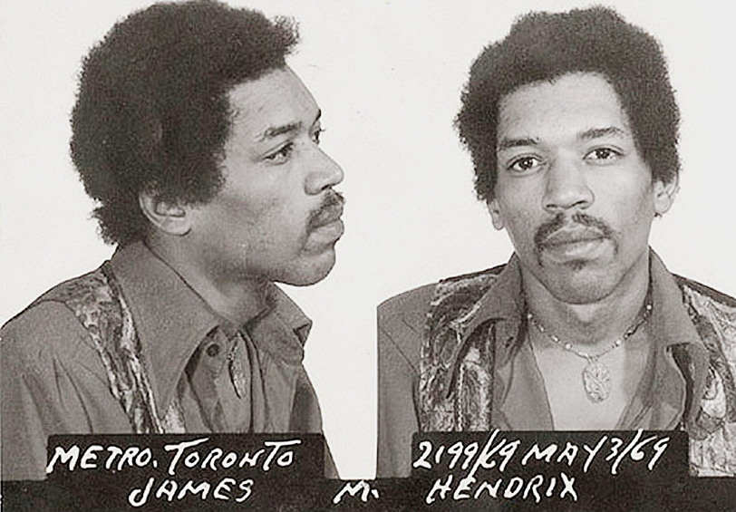 Джимми Хендрикса арестовали в аэропорту Торонто в 1969 году за попытку провезти наркотики.