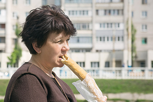 Для российских пенсионеров разработают особую еду
