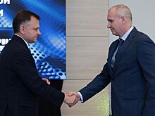 Юрий Слюсарь поздравил с профессиональным праздником работников нефтегазовой отрасли
