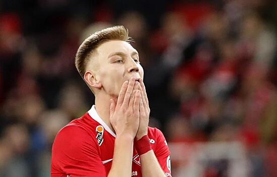 Футболист "Спартака" Умяров перенес операцию