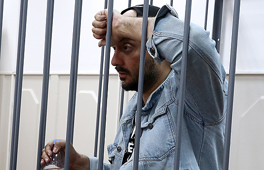 Серебренников не признал вину в суде