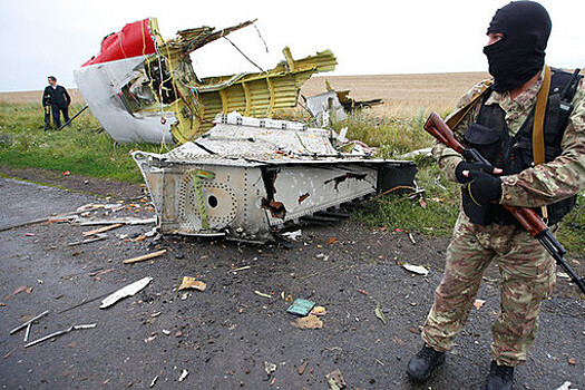 Политолог Блохин: крушение рейса MH17 было нужно Западу и Киеву
