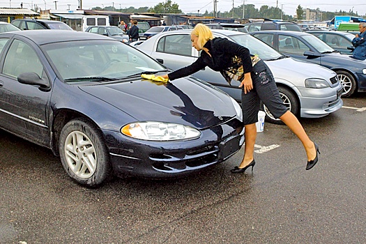 Прошло резкое сокращение импорта авто из Беларуси - ввоз упал на 58%