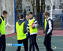 В Светлогорске открылась многофункциональная спортивная школьная площадка
