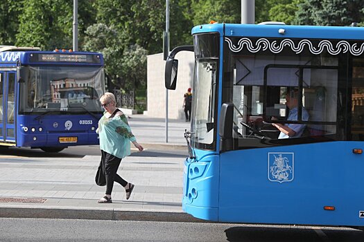 Автобусные экспресс-маршруты довезут болельщиков к стадиону «Спартак»