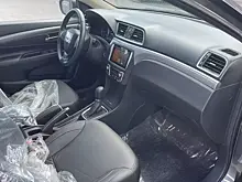 В Россию привезли новые надежные седаны Toyota по очень привлекательной цене