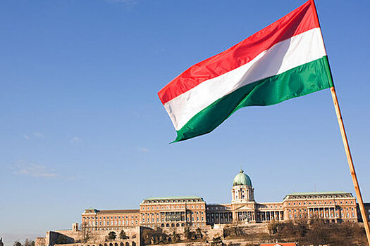 В правительстве Венгрии заявили, что цены в ЕС "упадут вдвое при снятии санкций с РФ"