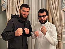 Турки Аль эш-Шейх выложил фото с Биволом и Бетербиевым