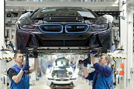 У BMW появится завод "три в одном"