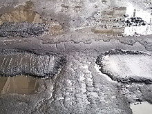 Опасная поездка: в Бишкеке десятки улиц нуждаются в новом асфальте