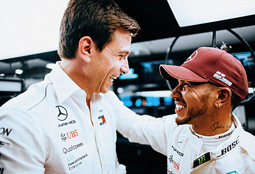 Тото Вольф: Нам с Хэмилтоном хватит пары часов, чтобы заключить новый контракт