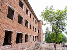 Продолжается капитальный ремонт школы №2, расположенной по адресу Луговая, 15