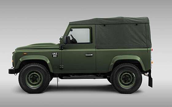 Land Rover представил особую версию Defender под названием Churchill Edition