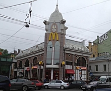 McDonald's планирует запустить доставку еды в Петербурге