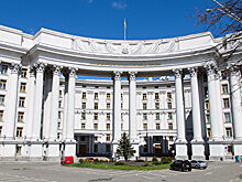 МИД Украины инициировал изменения в законодательство о ввозе авто без пошлин для своих сотрудников