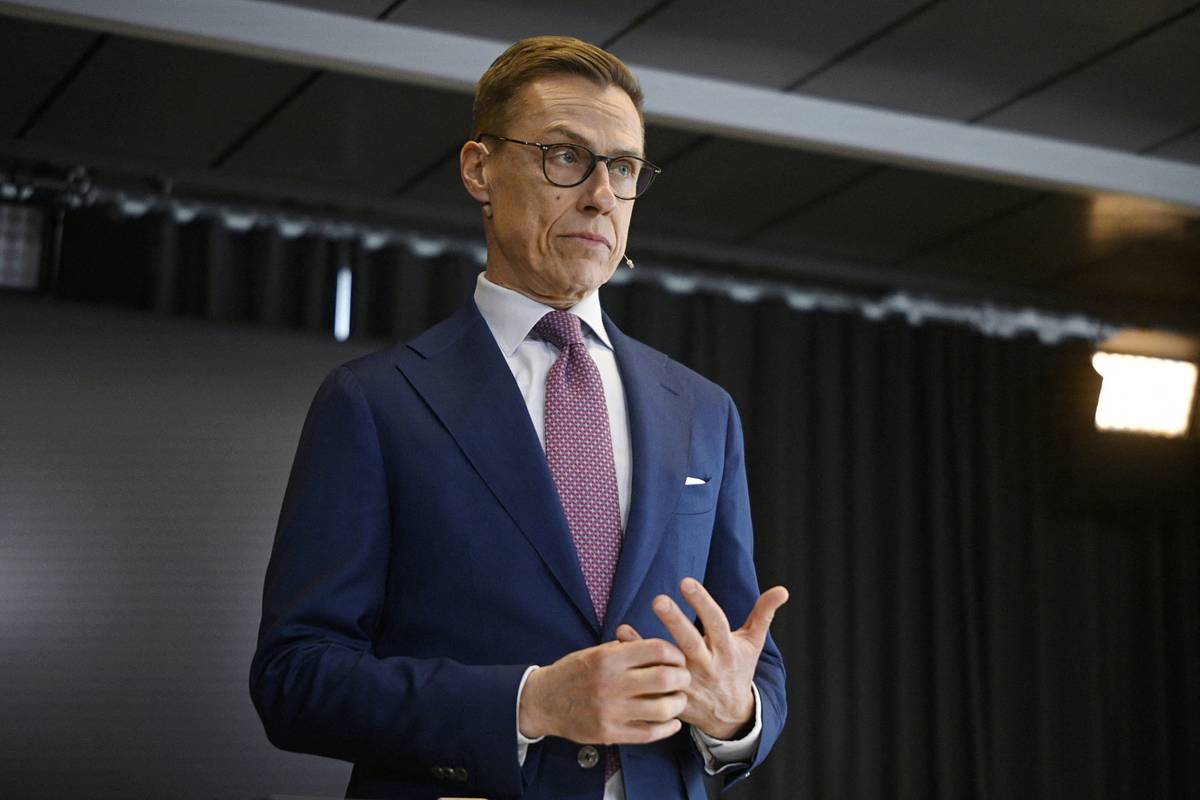 Новый президент Финляндии захотел держать Россию на расстоянии