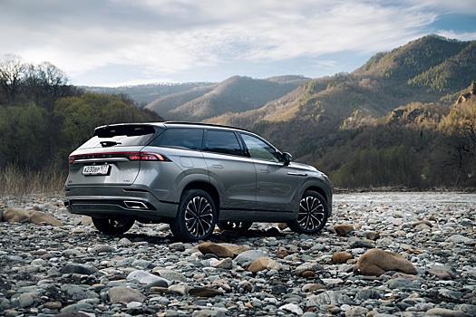 Состоялась российская премьера Jaecoo J8. Известны цены и комплектации