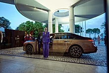 BMW сняла остросюжетную короткометражку с Умой Турман и электроседаном i7