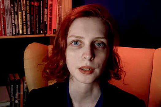 Блогер, бросавшая коктейли Молотова в здание МВД в Петербурге, взята под стражу