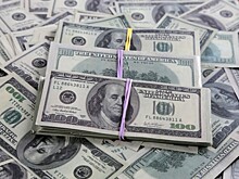 Американка собрала $400 тыс. для бездомного, но решила оставить их себе. Тот подал в суд