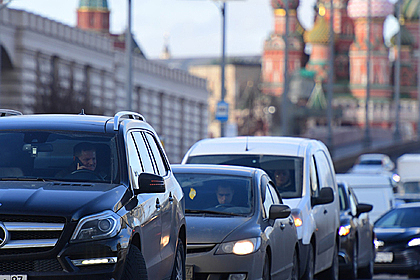 Полиция прокомментировала слухи о недопуске машин в Москву