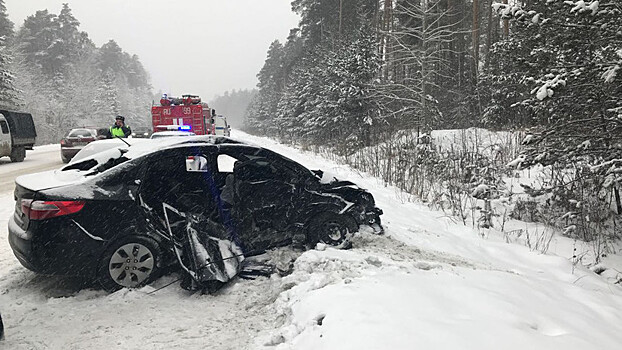 В Свердловской области в ДТП погибли три человека