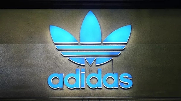 Стало известно о неуплате Adidas в РФ налогов на 10 млрд рублей