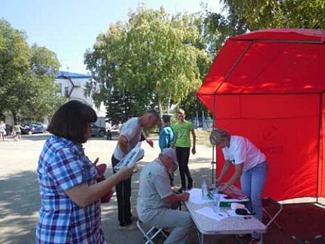 Облдепов Капкаева и Артемова хотят лишить депутатских мандатов за поддержку пенсионной реформы