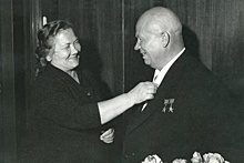 Дача из мрамора и жена командарма-прачка: истории из жизни известных в СССР людей