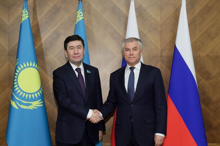 Володин обсудил со спикером мажилиса парламента Казахстана подготовку к Совету ПА ОКБ