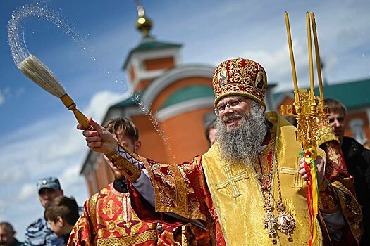 В Мамонтовой пустыни прошел праздник в честь Святителя Николая Чудотворца