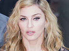 62-летняя Мадонна снялась в откровенном белье