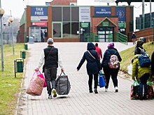 Украинских беженцев в Польше начали выгонять из убежищ