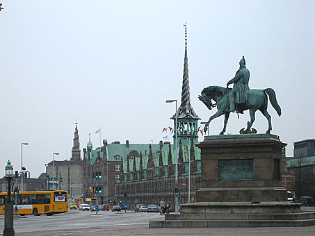 Заглавное изображение Памятник королю Фредерику VII