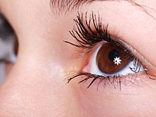 Врачи назвали четыре основные причины дергающегося глаза