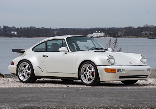 Простоявший 24 года в гараже Porsche выставили на продажу