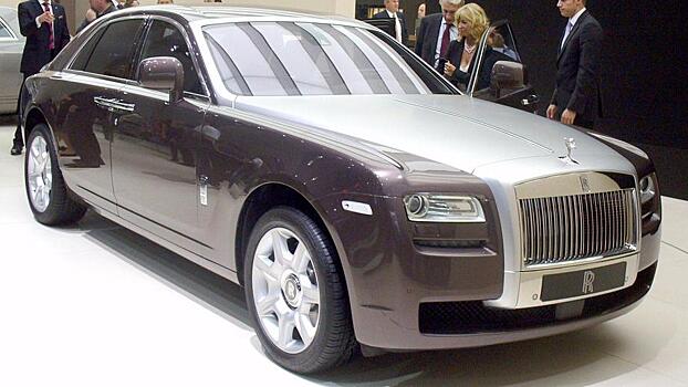Россияне заинтересовались Rolls-Royce. Продажи выросли на 90%