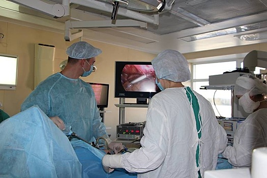 В ОДКБ трехлетнему малышу сделали уникальную операцию по пересадке мочеточника
