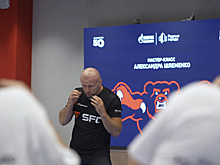 Тренировка на Крайнем  Севере. Чемпионы мира по ММА провели мастер-классы на Ямале