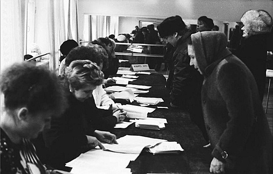Как на референдуме 1991 года обманули советских граждан
