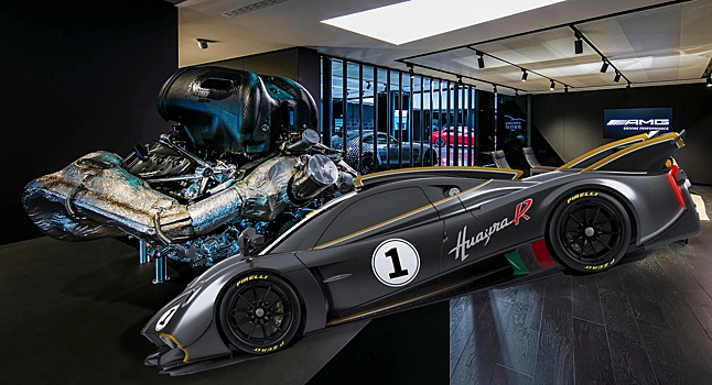 Следующий гиперкар Pagani будет оснащен механической коробкой передач AMG V12