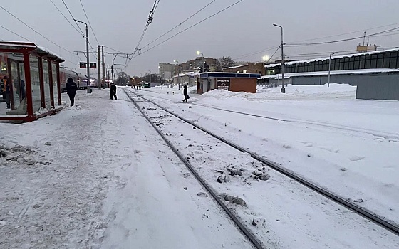 Поезд Новороссийск - Москва задерживается на пять часов из-за работы правоохранителей