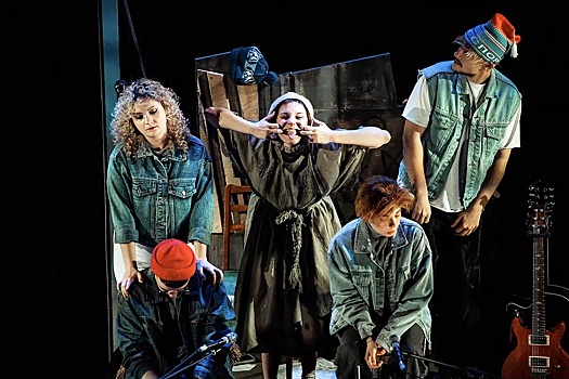 Афишу I фестиваля имени Эраста Гарина составили произведения советского периода