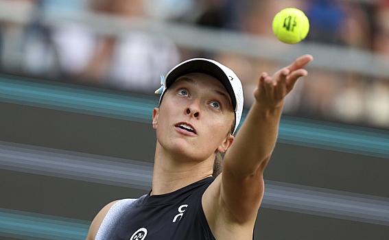 Швентек сыграет против россиянки Шнайдер в четвертом круге турнира в Мадриде