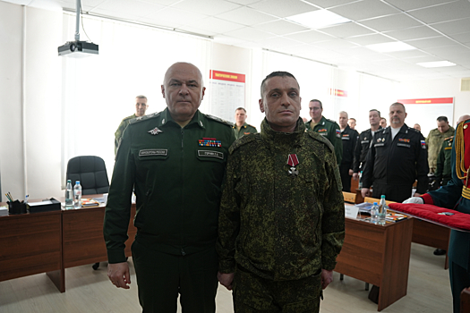 Первый заместитель Министра обороны РФ Леонид Горнин проверил организацию финансового обеспечения войск ЛенВО