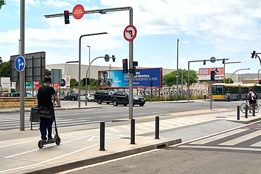 В Испании начали регистрировать личные электросамокаты