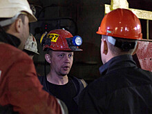 Девять горняков пострадали при обрыве лифта на украинской шахте