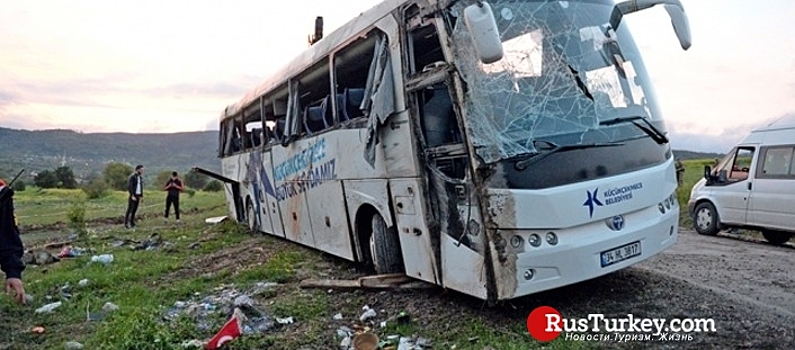 37 человек пострадали в аварии в Токате