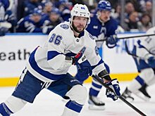 Кучеров делит 2-е место в гонке бомбардиров НХЛ с Куинном и Джеком Хьюзами. У них по 20 очков, у Петтерссона – 21